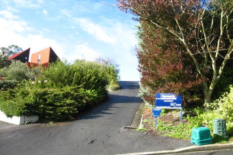 Photo of property in 28 Nehru Place, Cashmere, Christchurch, 8022