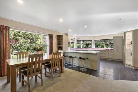 Photo of property in 12 Essendon Court, Glenview, Hamilton, 3206