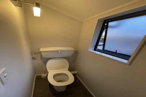 Photo of property in 1/127 Clevedon Road, Papakura, 2110