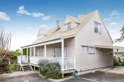 Photo of property in 1/82 Astley Avenue, New Lynn, Auckland, 0600