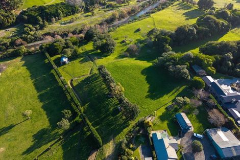 Photo of property in 4 Reikorangi Road, Waikanae, 5036