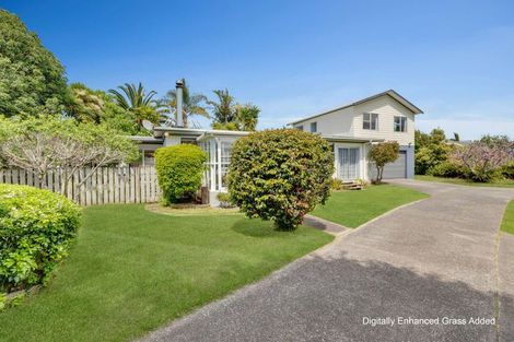 Photo of property in 114 The Circle, Manly, Whangaparaoa, 0930