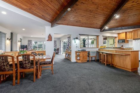 Photo of property in 23 Chilton Grove, Hokowhitu, Palmerston North, 4410