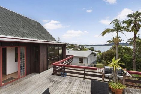 Photo of property in 16a Pah Road, Onerahi, Whangarei, 0110