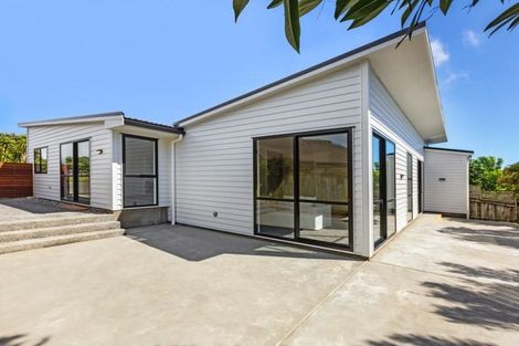 Photo of property in 18 Rifleman Lane, Paraparaumu Beach, Paraparaumu, 5032