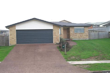 Photo of property in 16 San Pedro Place, Henderson, Auckland, 0612