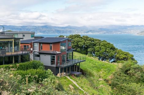 Photo of property in 6 Satchell Way, Kaiwharawhara, Wellington, 6035