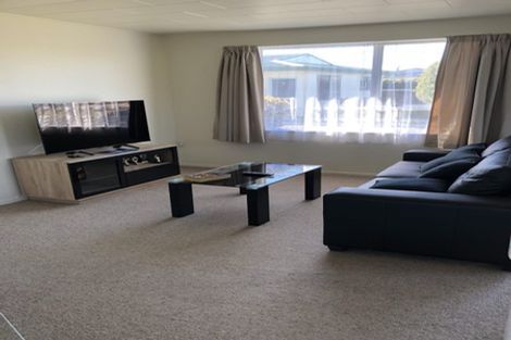 Photo of property in 5 Porritt Place, Tamatea, Napier, 4112