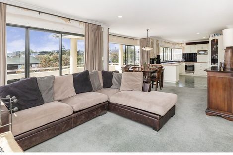 Photo of property in 69 John Gill Road, Shelly Park, Auckland, 2014