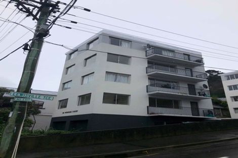 Photo of property in Windsor Court, 1/340 Tinakori Road, Thorndon, Wellington, 6011