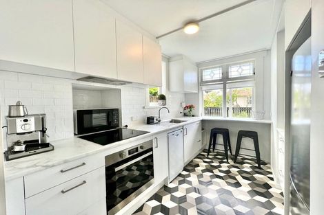 Photo of property in 8 Macky Avenue, Devonport, Auckland, 0624