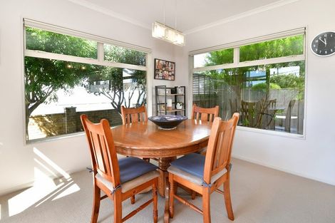 Photo of property in 25 Pine Road, Orewa, 0931