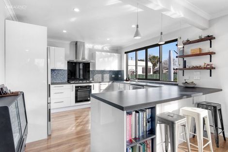 Photo of property in 96 Main North Road, Woodend, 7610