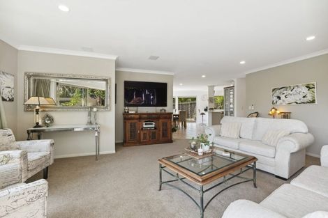 Photo of property in 1/139 Nile Road, Milford, Auckland, 0620