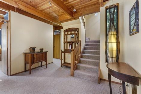 Photo of property in 32 Latitude Close, Whitby, Porirua, 5024