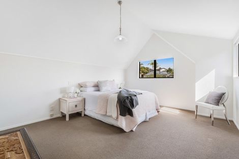 Photo of property in 91a Uxbridge Road, Cockle Bay, Auckland, 2014