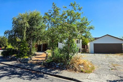 Photo of property in 1 Burnett Place, Lake Tekapo, 7999