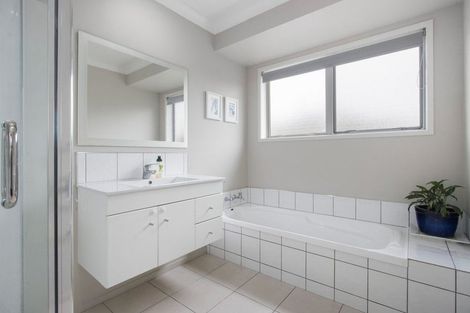 Photo of property in 20 Longmynd Drive, Katikati, 3129