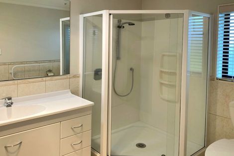 Photo of property in 34 Blackwood Drive, Wattle Downs, Auckland, 2103