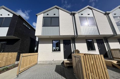 Photo of property in 8/21 Makomako Drive, Orewa, 0931