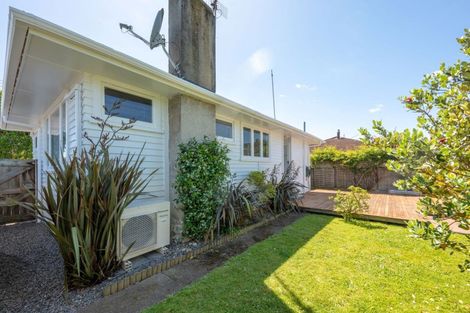 Photo of property in 13 Iles Road, Lynmore, Rotorua, 3010