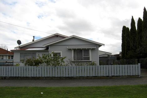 Photo of property in 16 Hessey Street, Masterton, 5810