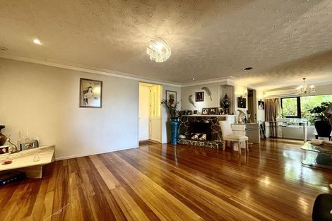 Photo of property in 24 Glenmore Road, Sunnyhills, Auckland, 2010