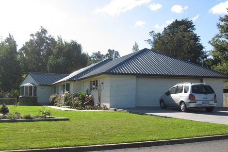 Photo of property in 2a Hyslop Street, Abbotsford, Dunedin, 9018