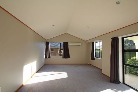 Photo of property in 22 Leven Street, South Hill, Oamaru, 9400