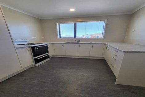 Photo of property in 49 Cyclamen Road, Mangere, Auckland, 2022