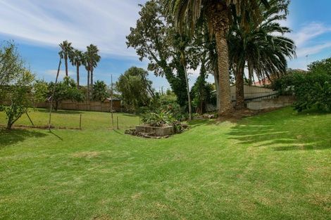 Photo of property in 53 Kiwi Road, Point Chevalier, Auckland, 1022
