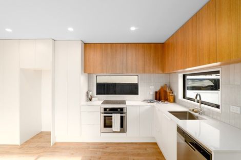 Photo of property in 2/33 England Street, Phillipstown, Christchurch, 8011