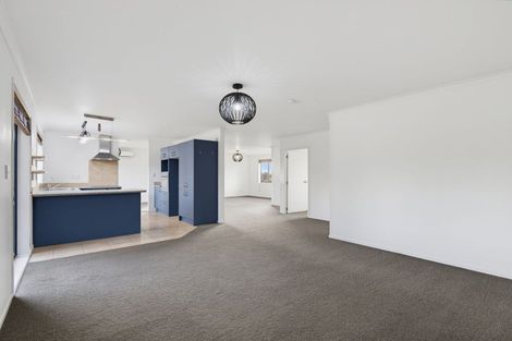 Photo of property in 46 Riverside Drive, Waiuku, 2123
