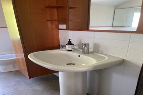 Photo of property in 43b Cornwall Park Avenue, Epsom, Auckland, 1051