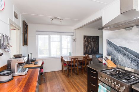 Photo of property in 79 Awapuni Road, Awapuni, Gisborne, 4010