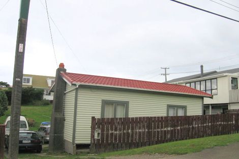 Photo of property in 71 Fraser Avenue, Johnsonville, Wellington, 6037