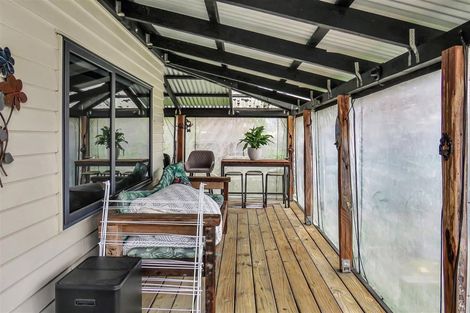 Photo of property in 9a Holden Avenue, Holdens Bay, Rotorua, 3010