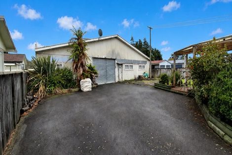 Photo of property in 155 Hakanoa Street, Huntly, 3700