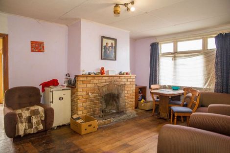 Photo of property in 38 Tennyson Street, Dannevirke, 4930