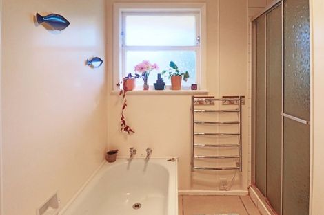 Photo of property in 44 Coast Road, Wainuiomata, Lower Hutt, 5014