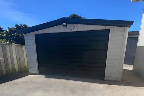Photo of property in 43 Martin Road, Paraparaumu Beach, Paraparaumu, 5032