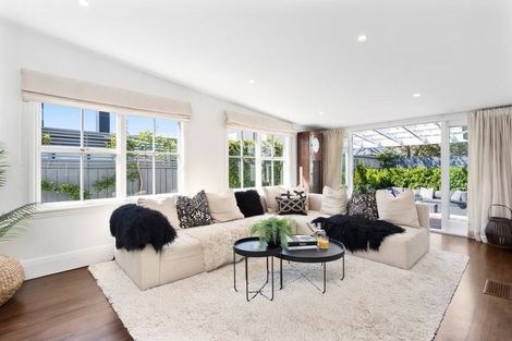 Photo of property in 6 Rugby Street, Merivale, Christchurch, 8014