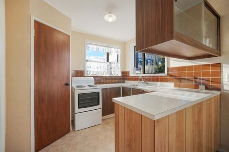 Photo of property in 2/13 Northall Road, New Lynn, Auckland, 0600