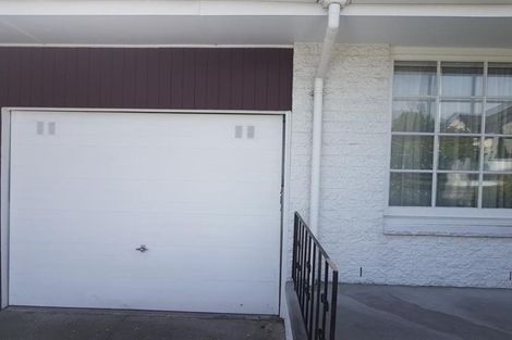 Photo of property in 152 Straven Road, Fendalton, Christchurch, 8014