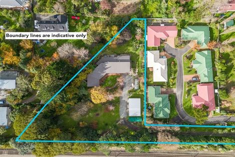 Photo of property in 43 Pehi Kupa Street, Waikanae, 5036