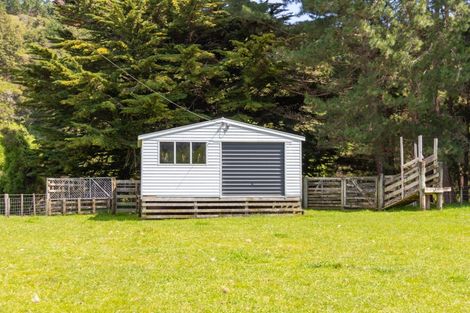 Photo of property in 452 Dry River Road, Dyerville, Martinborough, 5781