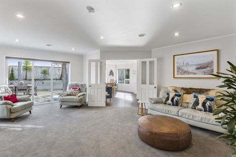 Photo of property in 11 Stella Court, Paraparaumu, 5032