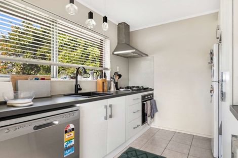 Photo of property in 4/22 Camellia Place, Mount Roskill, Auckland, 1041