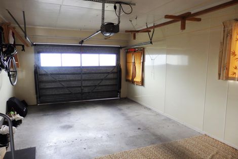 Photo of property in 66 Byron Street, Leamington, Cambridge, 3432