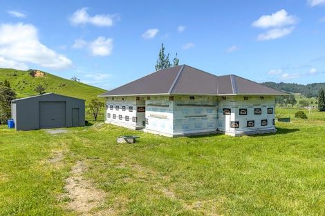 Photo of property in 128 Dimmock Road, Waitakaruru, Pokeno, 2471